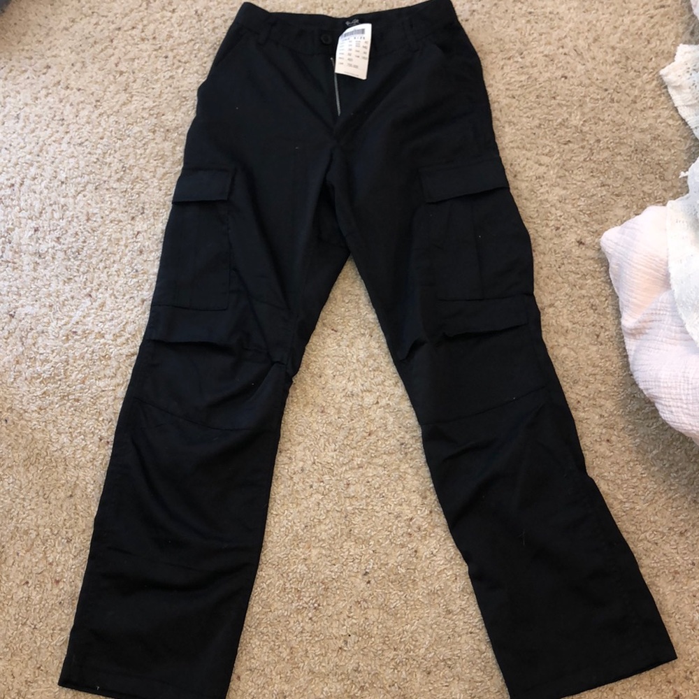 Brand new Brandy Melville cargo pants